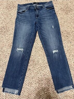 Kut from the Kloth Distressed Medium Blue Ankle Crop Jeans